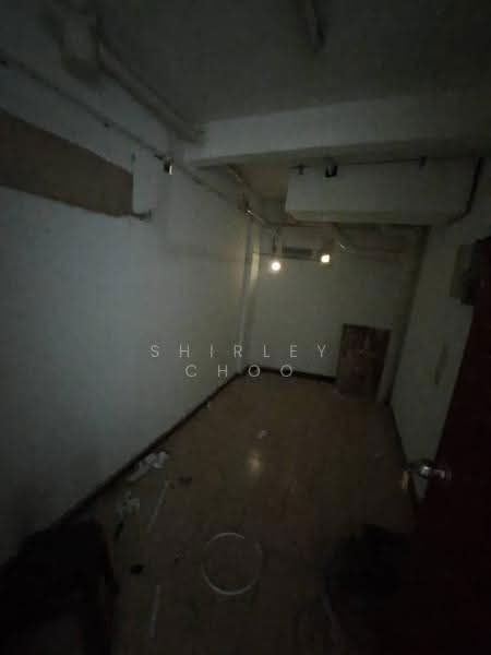 Enclosed room with lighting and flooring, photo 3 of 8