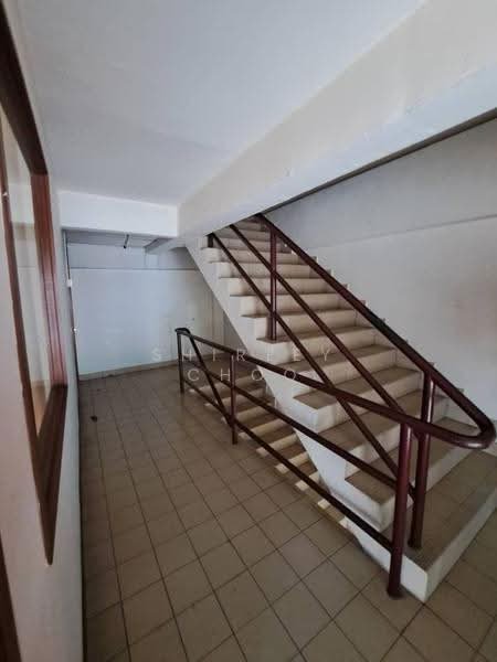 Staircase connecting levels with tiled flooring, photo 2 of 8